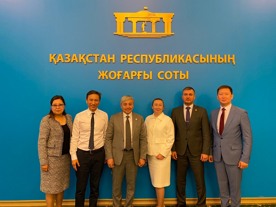Встреча руководства Верховного  Суда Республики Казахстан с адвокатским сообществом